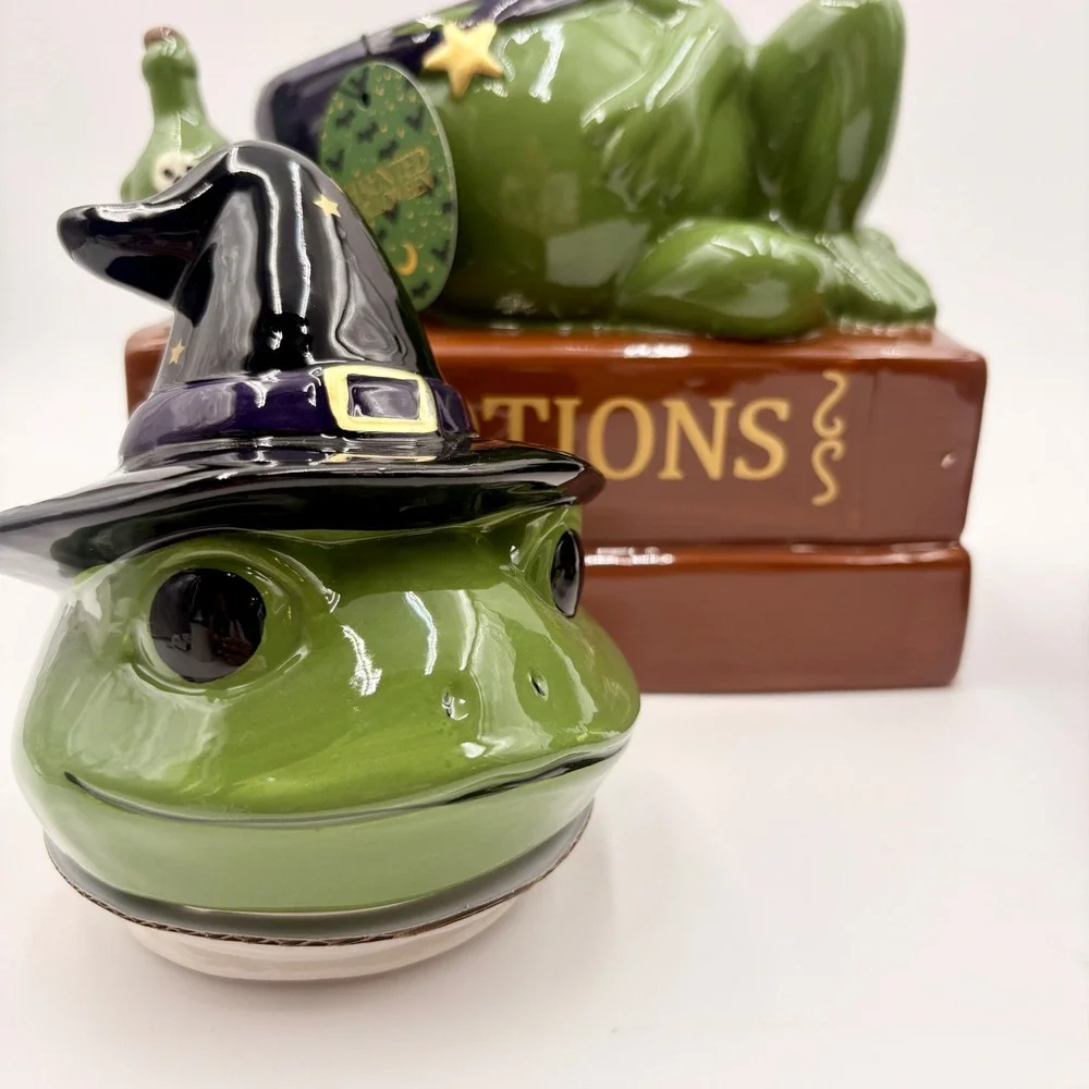 Haunted Halloween Ceramic Witch Frog Cookie Jar and Cauldron Candy Dish Set NEW